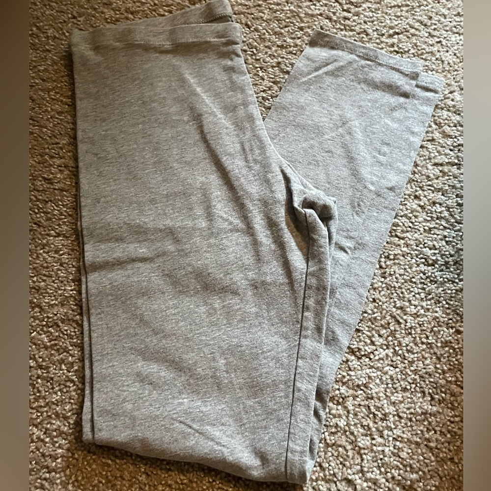 Kids Gray faded glory leggings, size 14-16